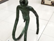 thmb-michal-gabriel-hadicova-postava-2011-bronz-2063.jpg