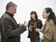 thmb-bohuslav-svoboda-fotografka-dana-kyndrova-a-manazerka-galerie-marketa-polakova-2402.jpg