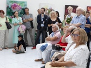 thmb-behem-zahajeni-v-popredi-sklarska-vytvarnice-blanka-adensamova-5099.jpg