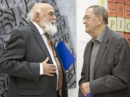 thmb-profesor-kotalik-v-rozhovoru-s-vytvarnikem-lumirem-cmerdou-7324.jpg