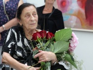 thmb-antonova-114-8970.jpg