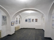 thmb-instalace-v-male-galeriiu-5582.jpg